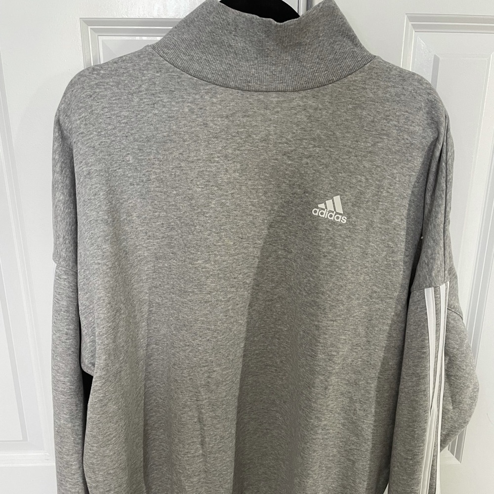 Adidas mock neck sweatshirt. Gray size M